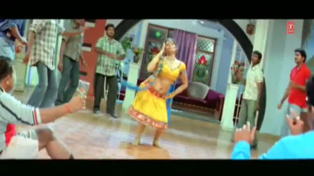 Garam Lage Choli Kah Ta (Bhojpuri Hot Item Dance Video) - From Movie "Kaise Kahin Tohra Se Pyar Ho Gail"