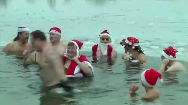 Raw - Icy Christmas Day Swim