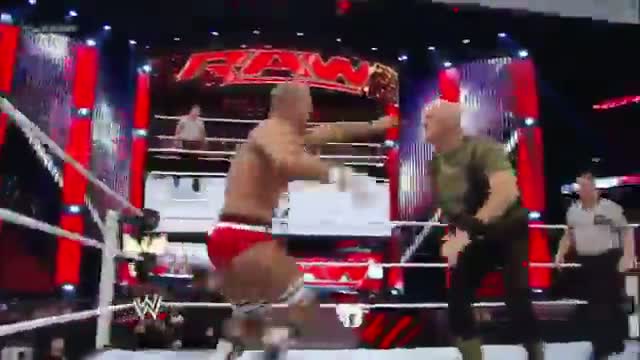 WWE Raw 12/31/12 - Sgt. Slaughter vs. Antonio Cesaro - Champion's Choice U.S. Championship Match