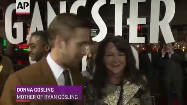 Ryan Gosling: Mommy's Boy