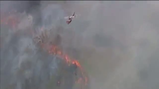 Raw - Wildfires Rage Across Australia
