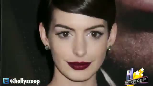 Why Anne Hathaway Called Out Critics Choice Awards On Stage