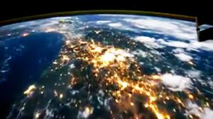 Time Lapse of the ISS Flying Over Earth