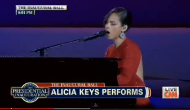 Alicia Keys sings Obama On FIRE 2013 Obama Inauguration Ball changes Girl On Fire for President