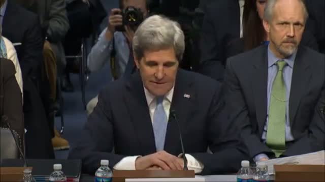Kerry: US Must Get Fiscal House in Order