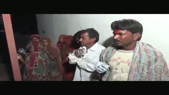 Loyalty test 15 voters dip hands in hot oil in Gujarat