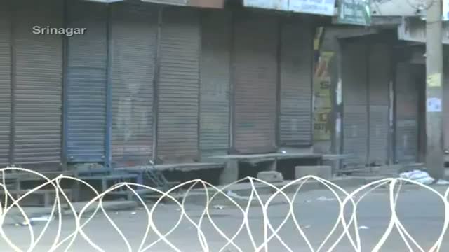 Day 2 Kashmir under curfew after Guru's hanging