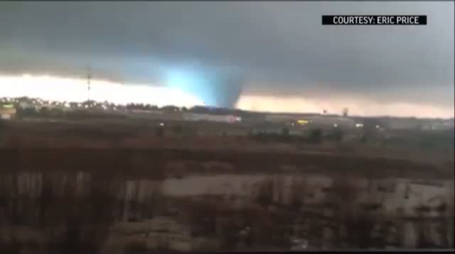 Amateur Video of Hattiesburg Tornado