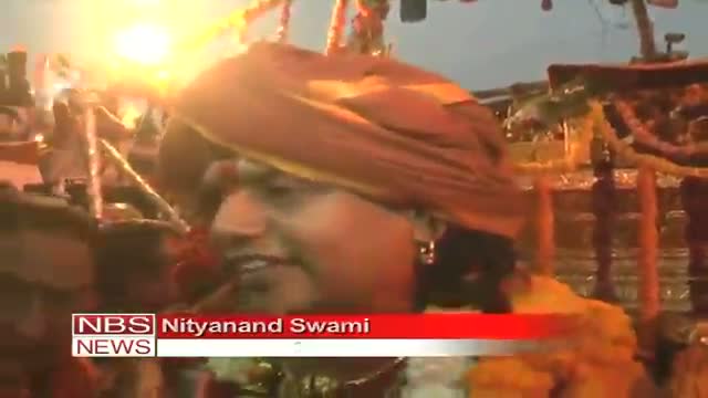 Nirwani Akahada bestows Nityanand as Mahamandaleshwar
