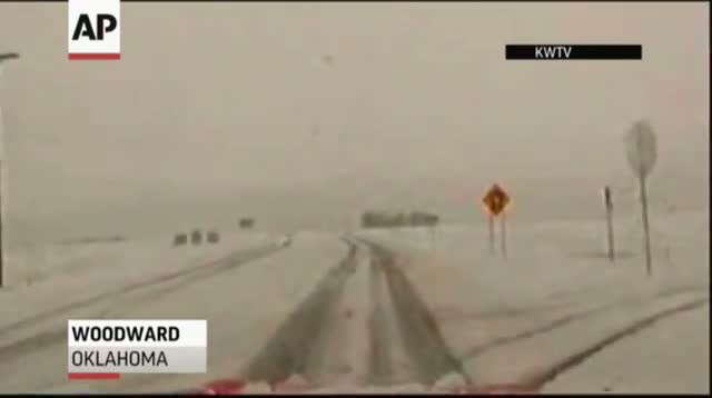 Snow Forces Road Closures in Texas, Okla.