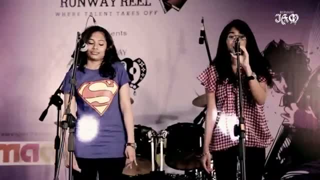 Mayya Mayya Song (Guru) Performance By Harika & Nikkitha Vocalists - RunwayJAM