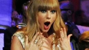 Taylor Swift Says She Over Harry Styles