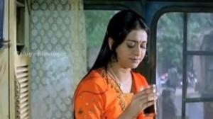 Aaduthu Paaduthu Movie Comedy Scenes - Gayathri Jayaram having alcohol instead of coke - Shadow Srikanth - Telugu Cinema Movies