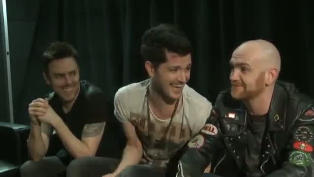 The Script joke about band member Glen's lack of a personal Wikipedia page