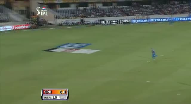 Four hit by A K Reddy off Bhuvnesgwar in over 1.6 - SH vs PW - PEPSI IPL 6 - Match 3