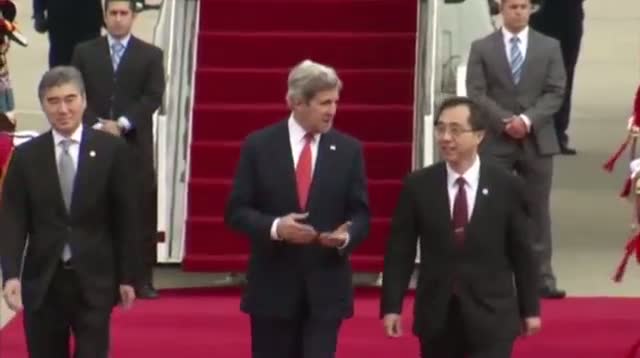 Kerry Arrives in SKorea Amid Missile Fears