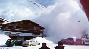 Avalanche Headed Straight for Lodge