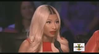 Nicky Minaj Overexposed Outfit In Americal Idol