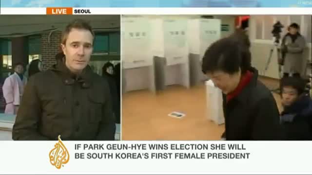 S Koreans vote in tight presidential election