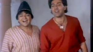 Sohni Mahiwal(1985) Movie Scene - Kala Kankar Mast Kalandar - Superhit Comedy Scene - Gulshan Grover, Sunny Deol - Bollywood Movies