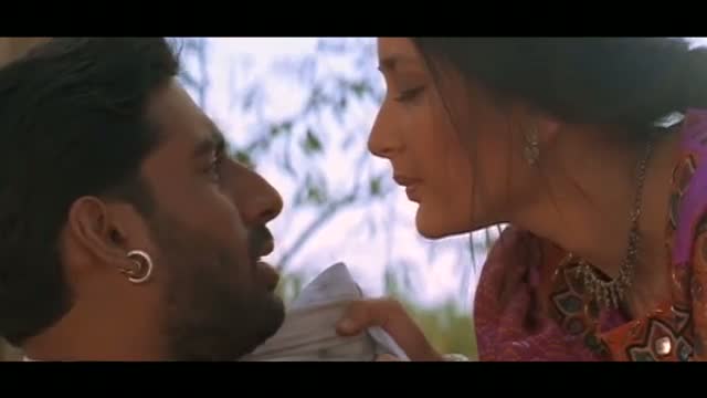 Kareena Kapoor Angry with Abhishek Bachchan - Drama Scene - Refugee