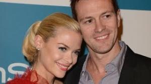 JAIME KING Expecting First Child