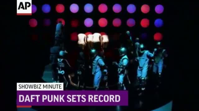 ShowBiz Minute: McCartney, Daft Punk, Affleck