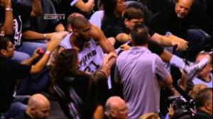 NBA: Tim Duncan's BIG hustle play ignites Spurs in 3rd quarter!