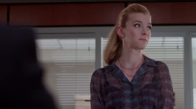 Betty Gilpin Talks Checking in to 'Nurse Jackie'