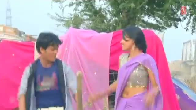 Apna Okhari Mein Dhaan (Bhojpuri Video Song) -From Movie Choliya Ke Cheej Khule Aam Laukata