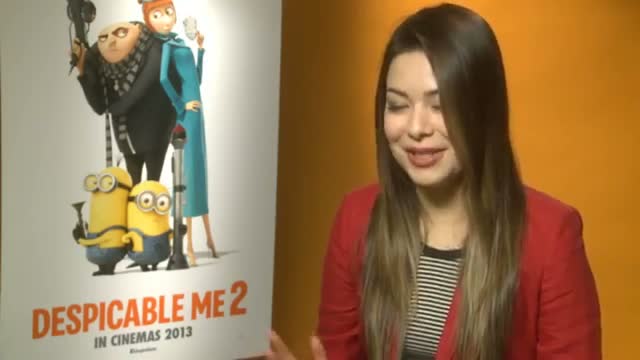Despicable Me 2: Miranda Cosgrove wants to duet with Ellie Goulding