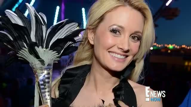Holly Madison Gets Engaged
