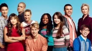 GLEE Season 5 Cast - Who is Staying & Who Is Going?