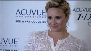 Demi Lovato Going Under the Knife