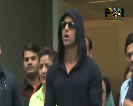 Hrithik Roshan Gets Discharged From The Hospital
