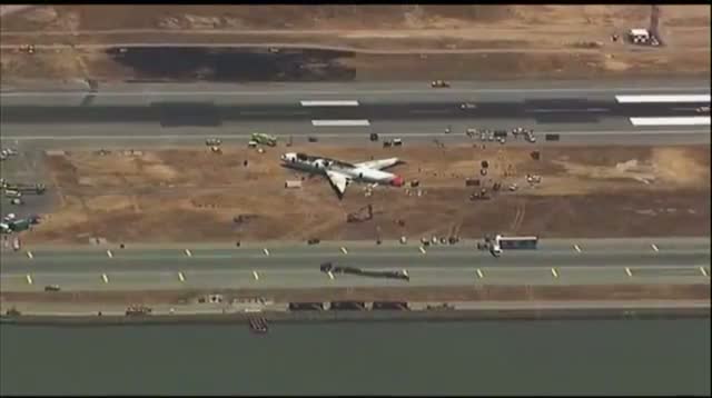 Parts of Asiana Flight 214 Fuselage Removed