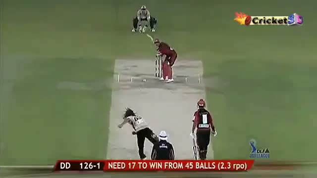 Virender Sehwag Hits 4 6 4 6 4 6 to Symonds 30 runs in 1 Over