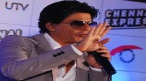 Shahrukh Khan Refuses To Talk About HUGGING Salman Khan