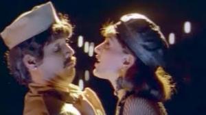 Mujhe Ek Bar - Bhai (1997) - Sonali Bendre & Sunil Shetty - Hot Bollywood Song