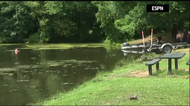 Lake Searched in Hernandez Murder Case
