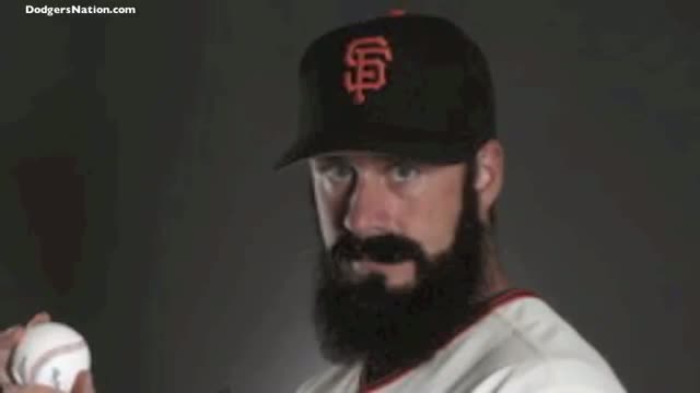 Dodgers sign former Giants rival Brian Wilson