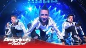 StruckBoyz - Dance Group Show Off Moves to Justin Bieber and Usher - America's Got Talent 2013