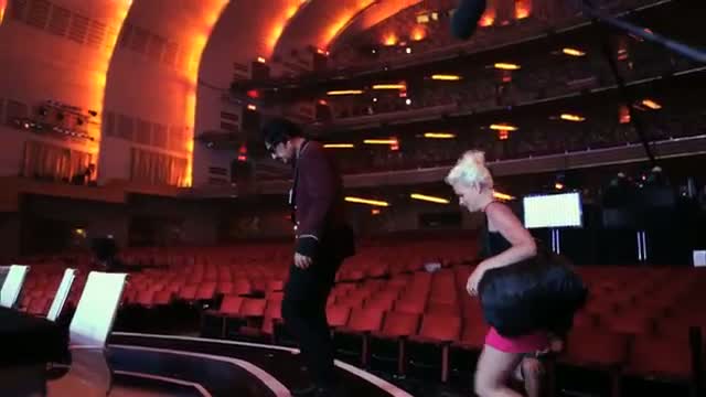 Howie Mandel's Silly Radio City Music Hall Tour - America's Got Talent 2013