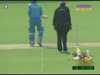 Sehwag laziest Runner B/W Wickets