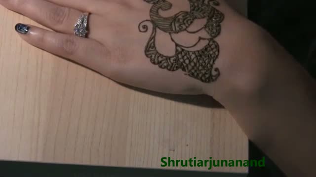 Mehendi Henna Design For EID "Eid Mubarak to All"