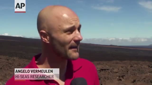 Mars Food Researchers Emerge From Hawaii Dome