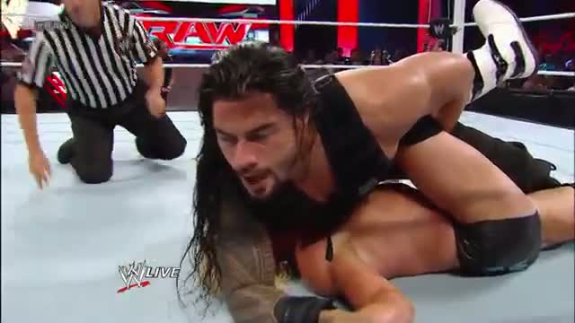 WWE: Dolph Ziggler vs. The Shield - 3-on-1 Handicap Match: Raw, August 19, 2013