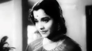 Dekha Hai Tumne - Classic Bollywood Song - Nazrana (1961) Old is Gold