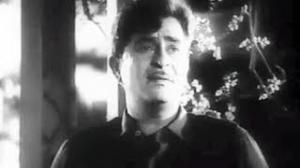 Ek Woh Bhi Diwali Thi - Bollywood Sad Song - Raj kapoor - Nazrana (1961) Old is Gold