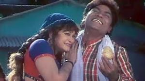 Pyari Pyari Tarkariya - Johnny Lever - Bollywood Fun Song - Krishna Tere Desh Mein.